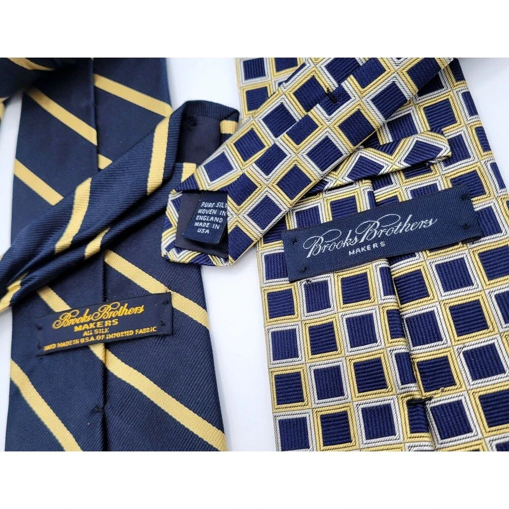 Brooks Brothers Makers Silk Tie Striped and Geometric Foulard Necktie Blue Gold